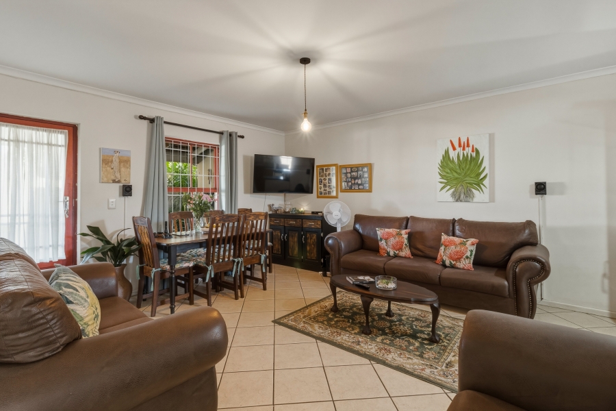 2 Bedroom Property for Sale in Fairview Golf Estate Western Cape